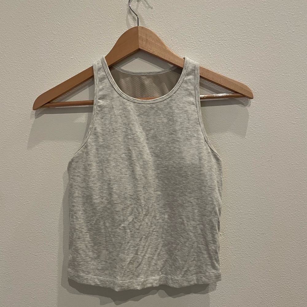 Vuori Pose Plyo Tank